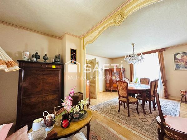 Maison - 6 pièces - 140m²