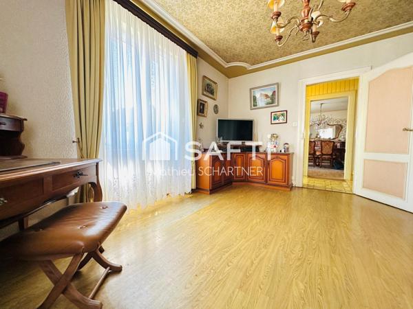 Maison - 6 pièces - 140m²