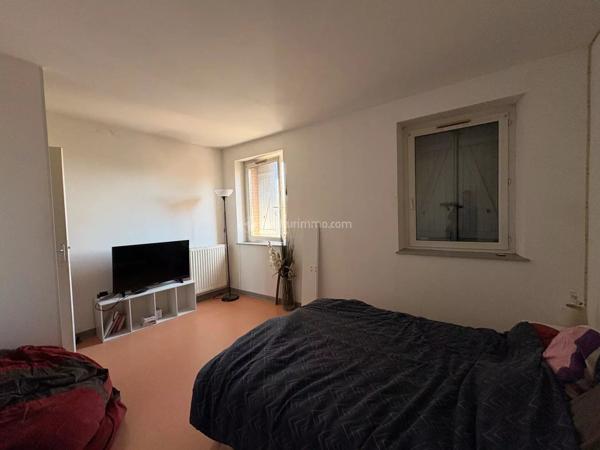 Location                                                      Appartement
                        
                     3 pièces                      75 m2                     à Gaillac