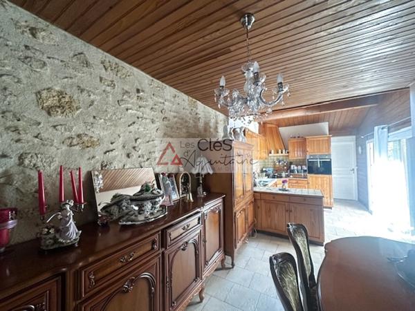 Maison 4 pièce(s) 2 chambre(s) 75 m²