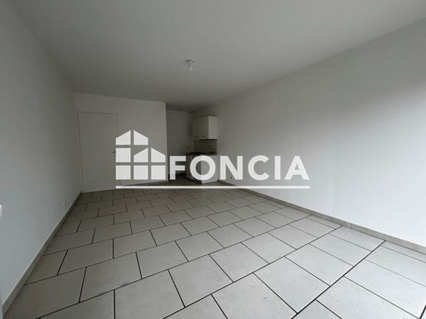 Location Appartement 2 pièces 43.96 m² - 9 RUE ROSA DE LUXEMBURG Saint-juery 81160