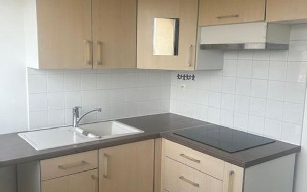 Appartement à louer    1 pièce • 29,39 m2 Chelles