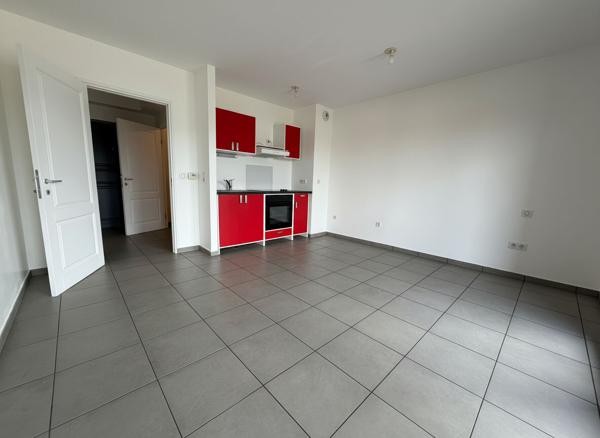 Appartement BALLAINVILLIERS 1 pièce 26.33 m²