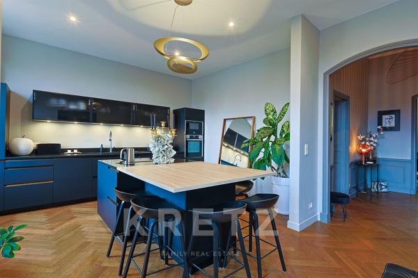 Appartement d'exception de 158 m2, 2 chambres au coeur d'un château du 18ème