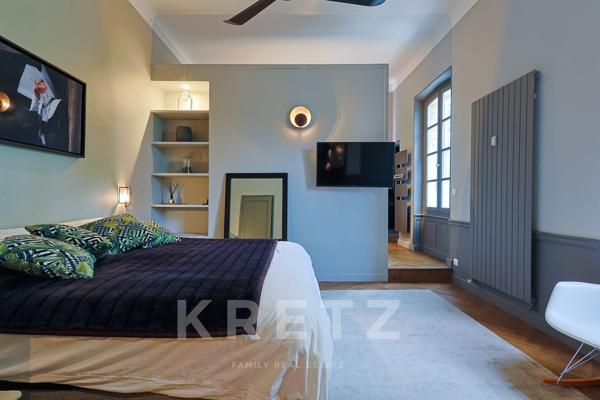 Appartement d'exception de 158 m2, 2 chambres au coeur d'un château du 18ème