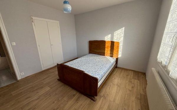 Maison à vendre    3 pièces • 70 m2 Mont-de-Marsan