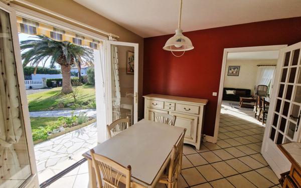 Maison à vendre    4 pièces •  Bidart