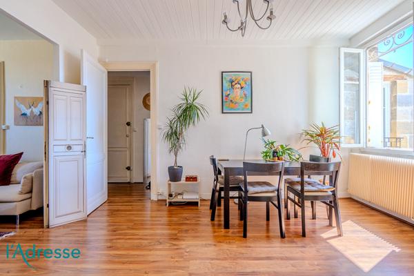 BORDEAUX CHARTRONS- Appartement lumineux 4 pièce(s) 85.14 m2