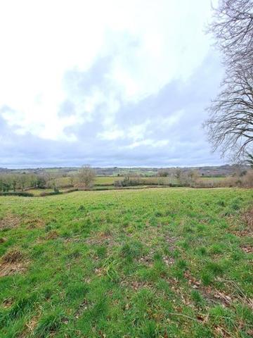 Corps de ferme à vendre à Boussac dans l'Aveyron (12160), ref : 20261011931 Aveyron