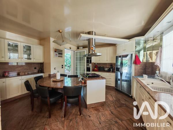 Maison à vendre 9 pièces 198 m² Yerres