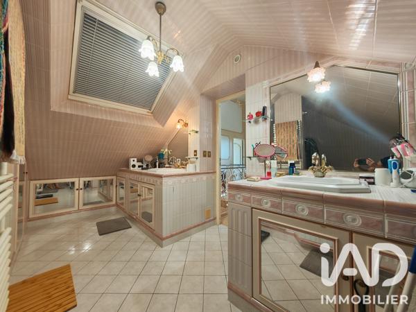 Maison à vendre 9 pièces 198 m² Yerres