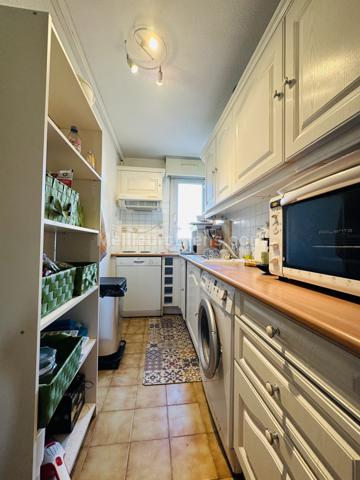 VENTE APPARTEMENT 3 PIECES 47 M2 A SAINTE-MAXIME ( 83120 )