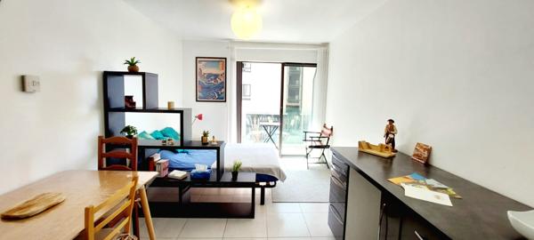 Studio loué  aux Allées Provençales Balcon Ascenseur
