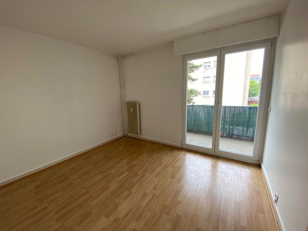À louer : Charmant appartement 2 pièces à Mulhouse avec balcon et garage fermé en sous sol !