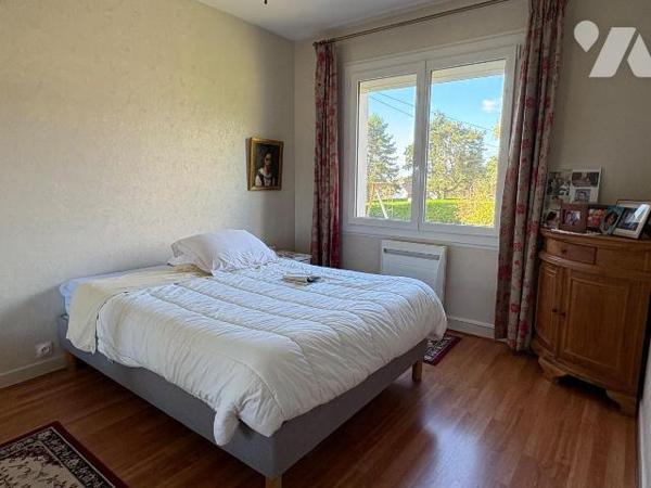 Secteur résidentiel d'Etaples.

Venez découvrir cette jolie maison sur sous-sol. Une vie de p...
