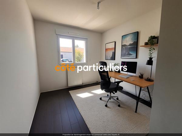 Vente Maison91 m² - 5 Pièces - LA ROCHE SUR YON (85000)