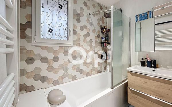 Maison à vendre    4 pièces • 68 m2 Brive-la-Gaillarde