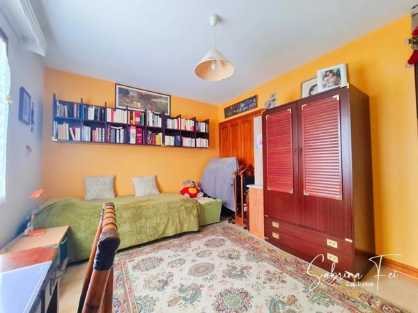 LAGORD- MAISON AVEC TERRAIN DE PLUS DE 900 m²