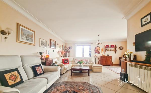 LAGORD- MAISON AVEC TERRAIN DE PLUS DE 900 m²