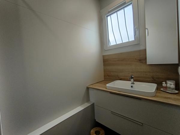 A VENDRE Appartement T3 60m2, bord de mer, Ile d'Oléron (17)