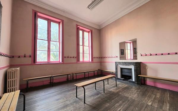 Appartement à vendre    4 pièces • 184,50 m2 Montélimar