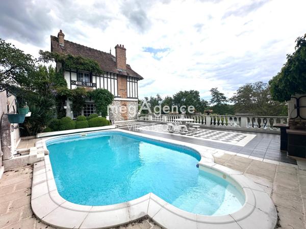 Maison à MISY-SUR-YONNE, 77130 - 7 pièces 220m²