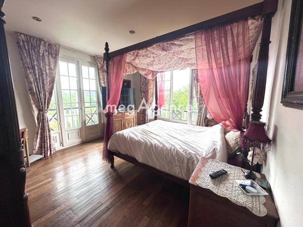 Maison à MISY-SUR-YONNE, 77130 - 7 pièces 220m²