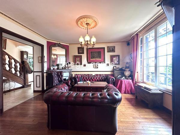 Maison à MISY-SUR-YONNE, 77130 - 7 pièces 220m²