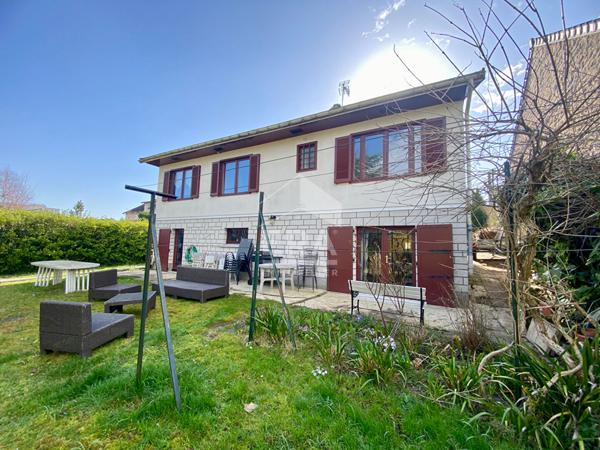 NEMOURS -Maison de plain-pied sur sous-sol total