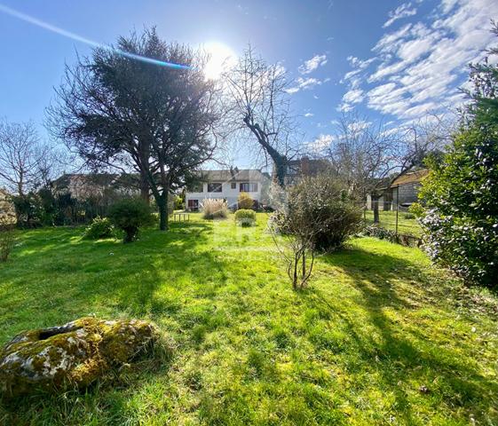 NEMOURS -Maison de plain-pied sur sous-sol total