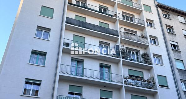 À vendre Appartement 3 pièces 66.06 m² - Marseille 13005