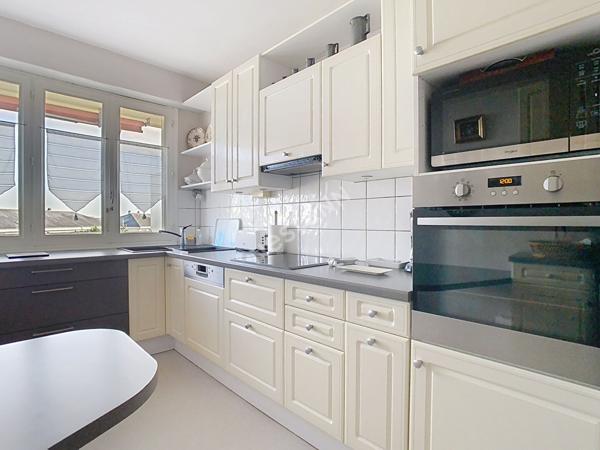 Appartement à Avrillé au Val d'Or -T3 - Garage - Balcon