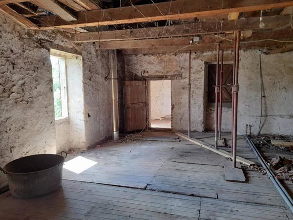 ENSEMBLE IMMOBILIER EN PIERRE