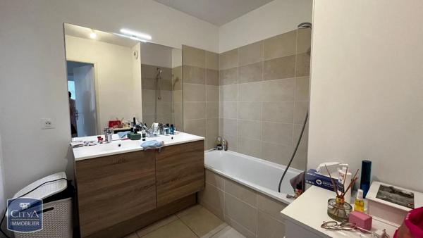 Appartement à louer 3 pièces 66.58m² Nieppe (59850)