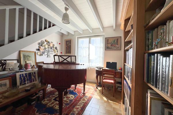 Maison en pierre rénovée 118m², coeur de Luçon