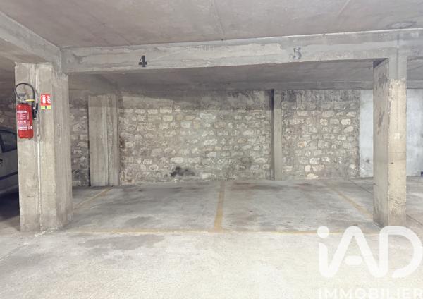 Parking à vendre 10 m² Paris 13