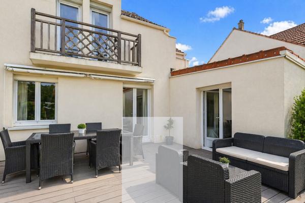 Émerainville (77184) Maison familiale avec vue lac – 5 chambres, suite parentale et fort potentiel ! Secteur recherché