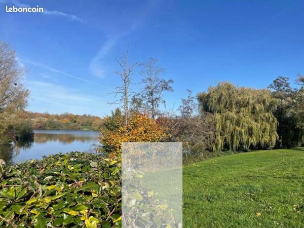 Émerainville (77184) Maison familiale avec vue lac – 5 chambres, suite parentale et fort potentiel ! Secteur recherché