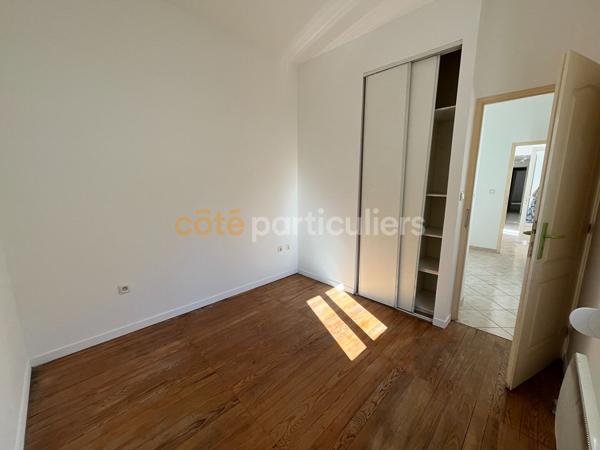 Vente
                Maison54 m² - 3 Pièces -
                    CENON (33150)