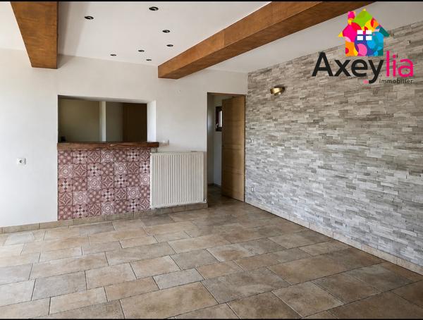 À VENDRE - CÉRON - MAISON SUR ENVIRON 5HA DE TERRAIN