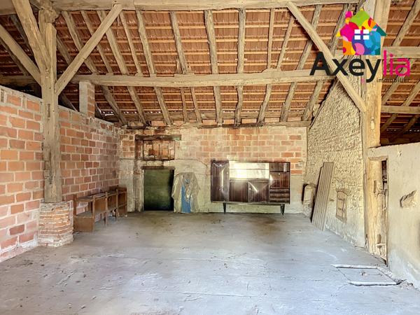 À VENDRE - CÉRON - MAISON SUR ENVIRON 5HA DE TERRAIN