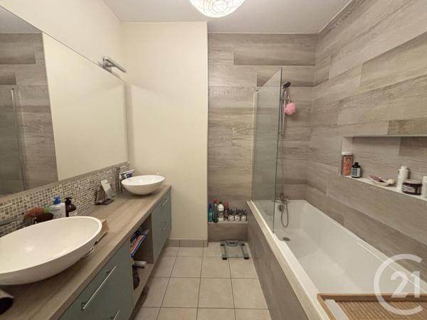 Maison à vendre  7 pièces - 183 m2 VILLIEU LOYES MOLLON - 01