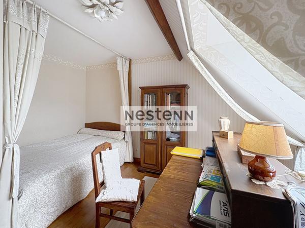 Gandonnière, maison de 130 m², 5 chambres, dépendances ? à pied du tram