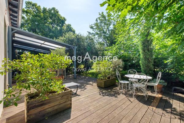 Maison à LENTILLY, 69210 - 6 pièces 210m²