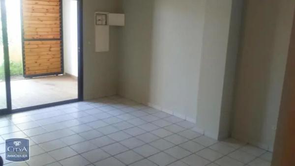 Appartement à louer 2 pièces 50m²