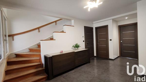Maison de ville 8 pièces de 213 m² à Maxéville (54320)