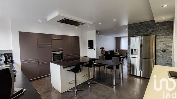 Maison de ville 8 pièces de 213 m² à Maxéville (54320)