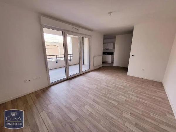 Appartement à louer 3 pièces 64.83m² Rouen (76100)