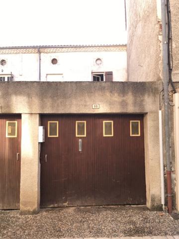 Castelmoron, maison de 57 m2 avec garage dans rue calme. Excellent état de présentation, lumineux. , Castelmoron sur lot