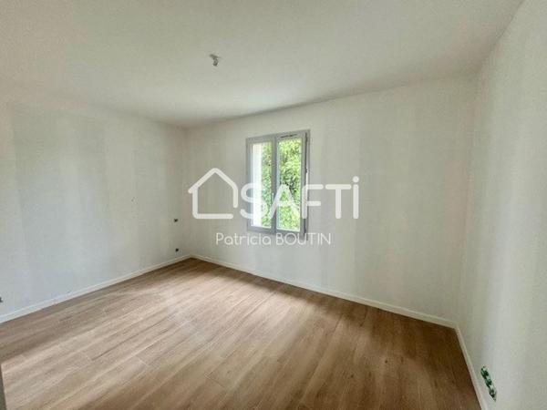 PAVILLON 2020 DE PLAIN PIED 4 CHAMBRES A ECHIRE !